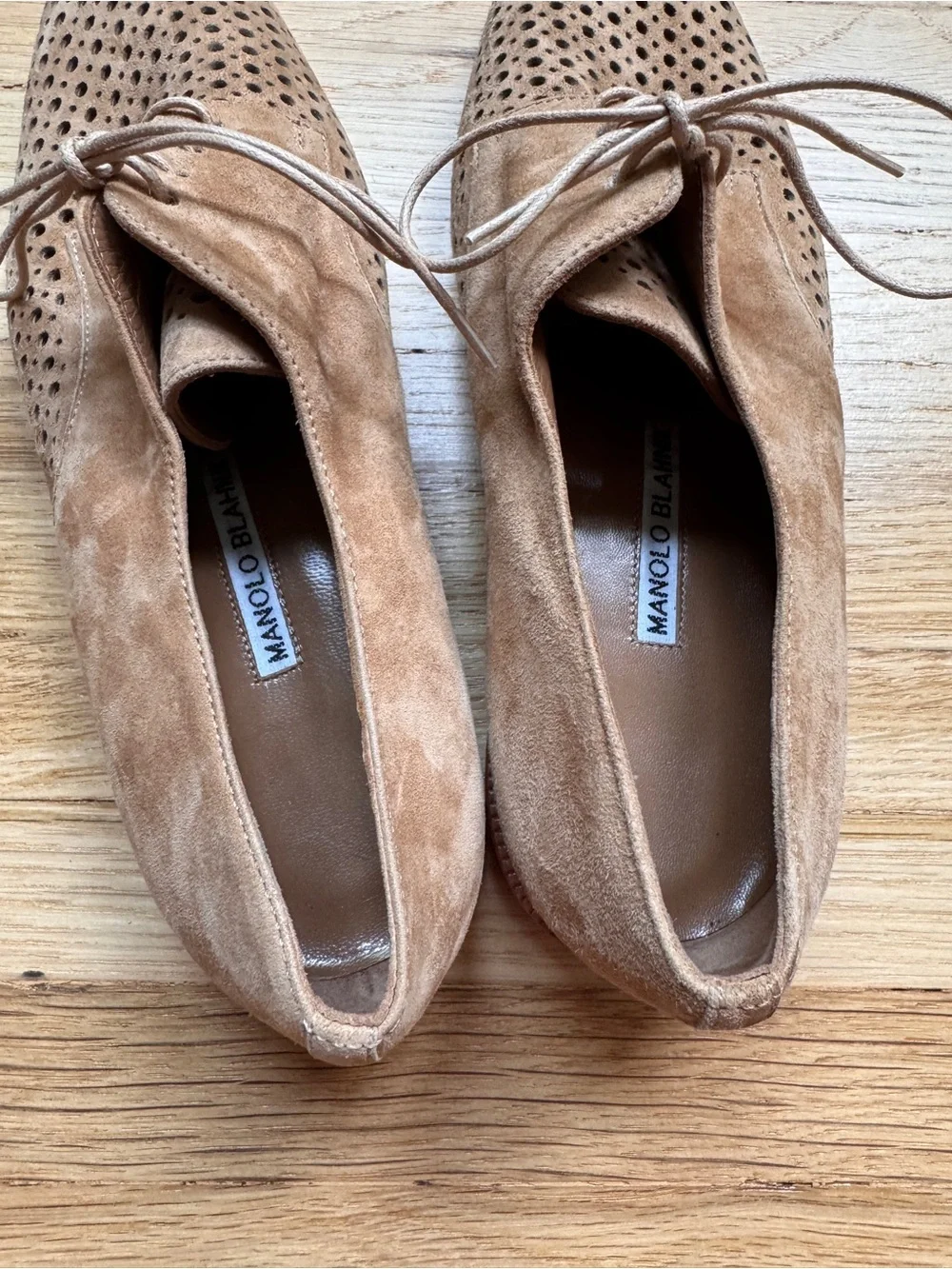 Manolo Blahnik Suede Leather Shoes- Size 39/ US 8